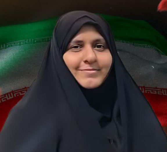 پرونده:Fatemeh Salehi.jpg