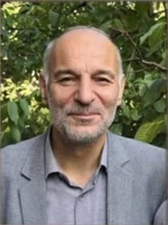 پرونده:Hossein Ahmadi.jpg