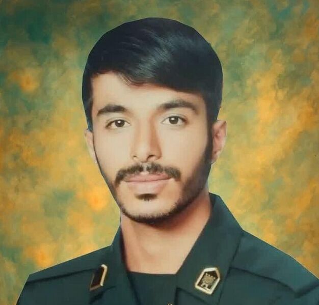 پرونده:Hossein Ishaghi.jpg