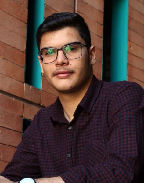 پرونده:Alireza Vafaei.jpg