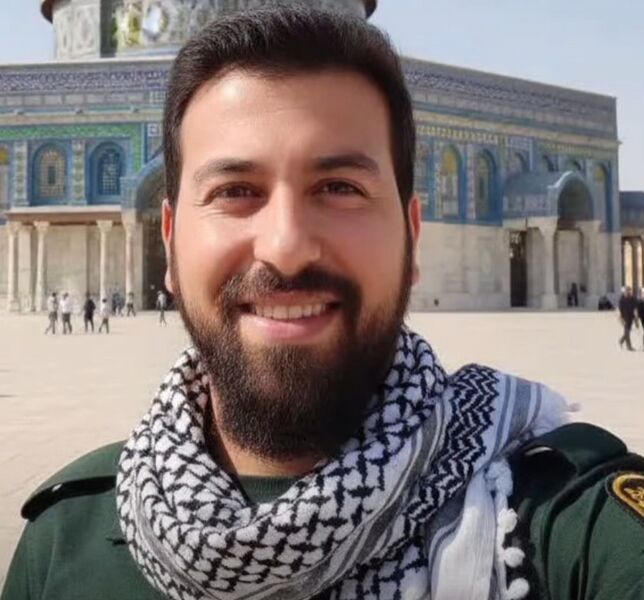پرونده:Vahid Jamshidian.jpg